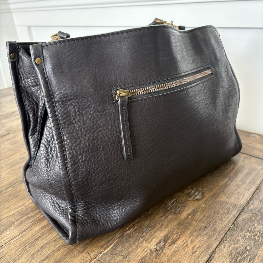American Leather Co. Lenox Triple Entry
Leather Satchel - Picture 6 of 12
